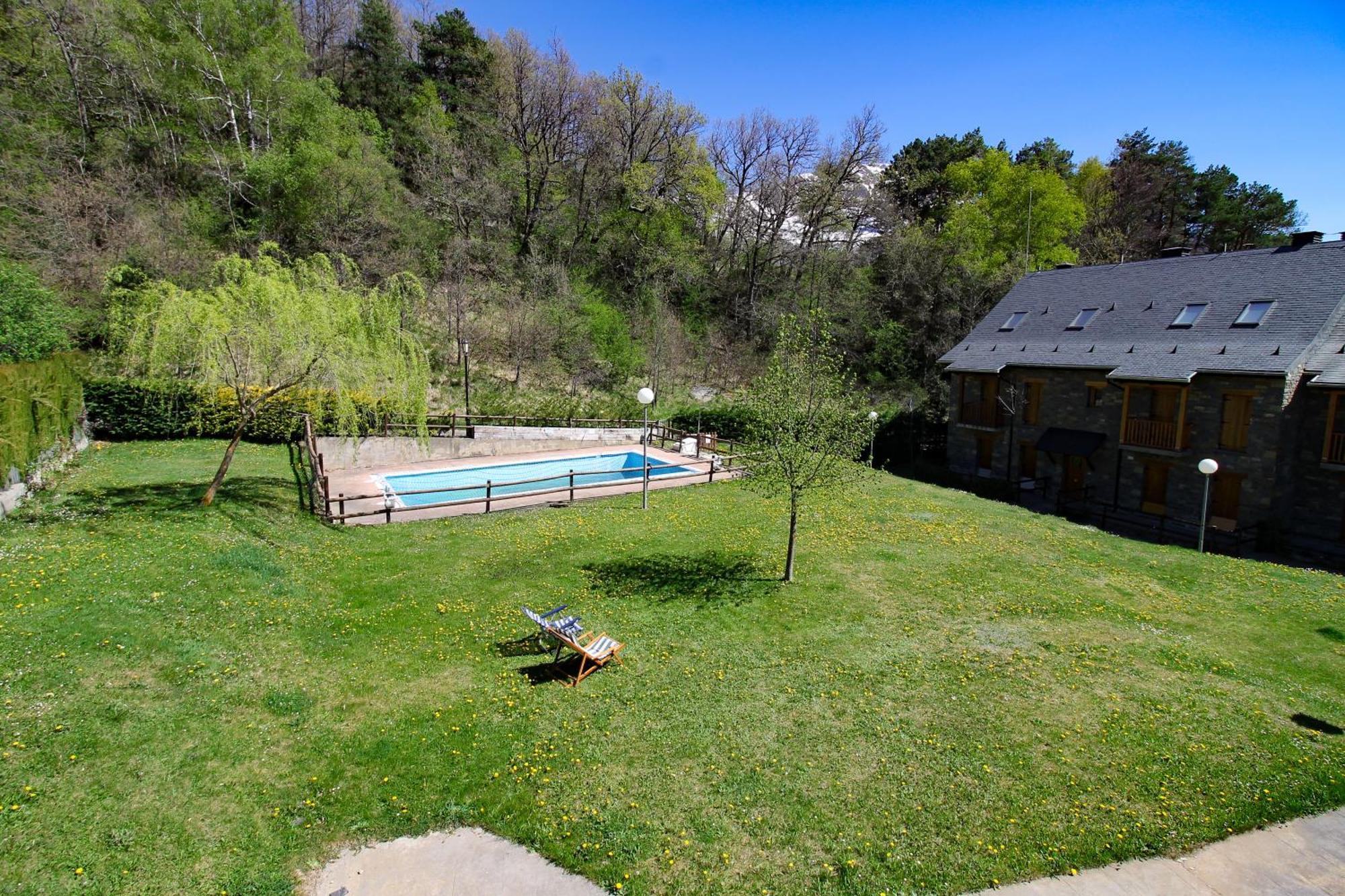 Villa Nuria Tramacastilla de Tena Luaran gambar